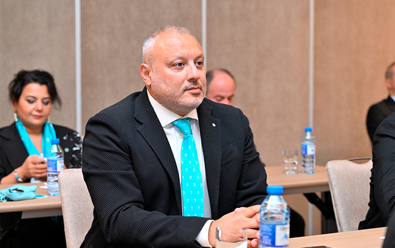 elxan-semedov-novbeti-defe-pfl-in-prezidenti-secildi