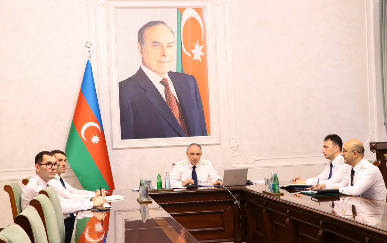 bas-prokurorluqda-genis-kollegiya-iclasi-kecirildi