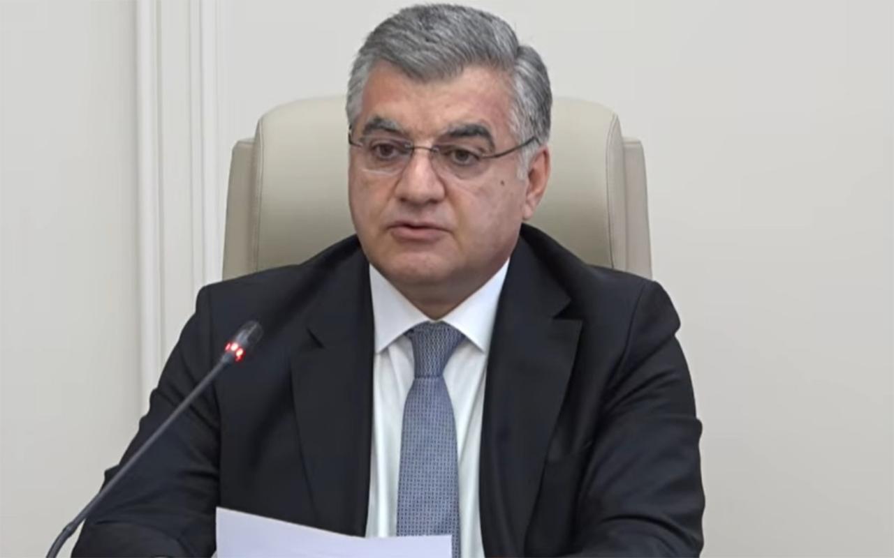 ermenistan-prezident-administrasiyasinin-yeni-rehberi-oldu