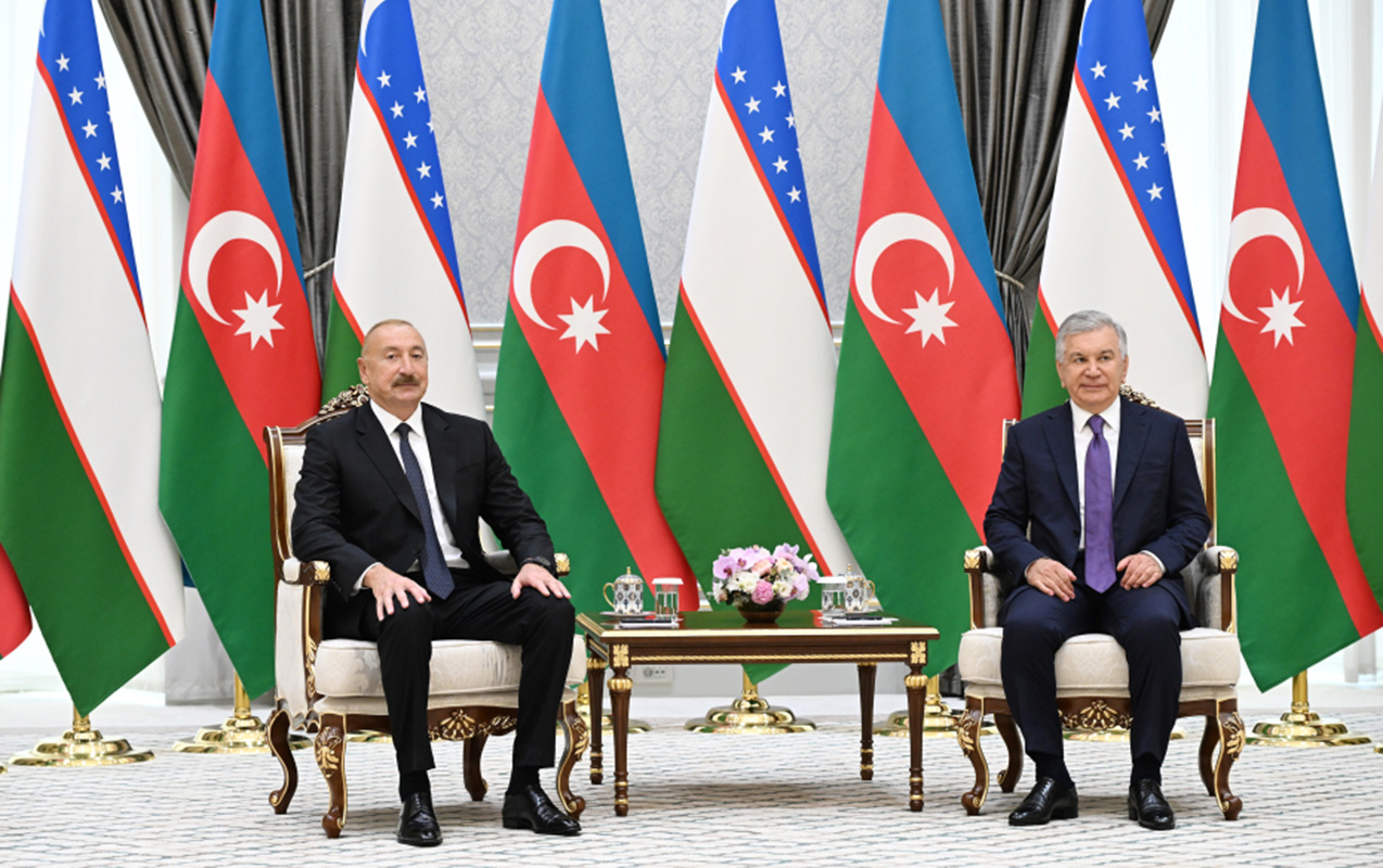 azerbaycan-ozbekistan-senedlerinin-imzalanmasi-ve-mubadilesi-merasimi-oldu