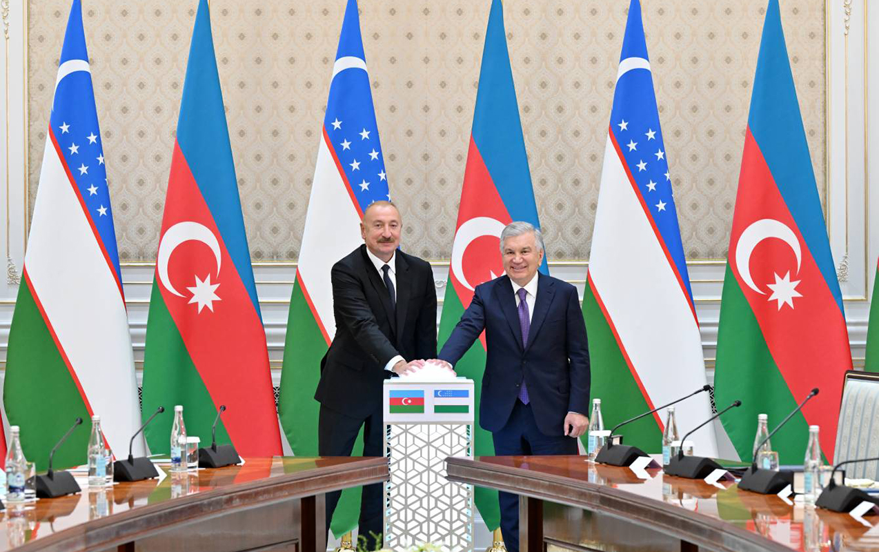 azerbaycan-ve-ozbekistan-prezidentlerinin-istiraki-ile-abb-davr-bank-layihesinin-acilisi-oldu