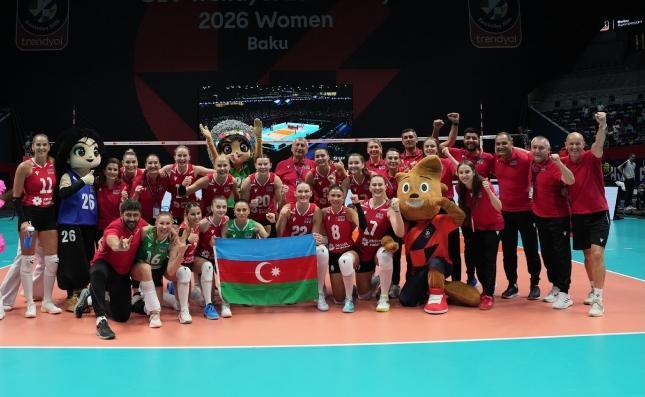 azerbaycan-millisi-turkiyeye-qarsi