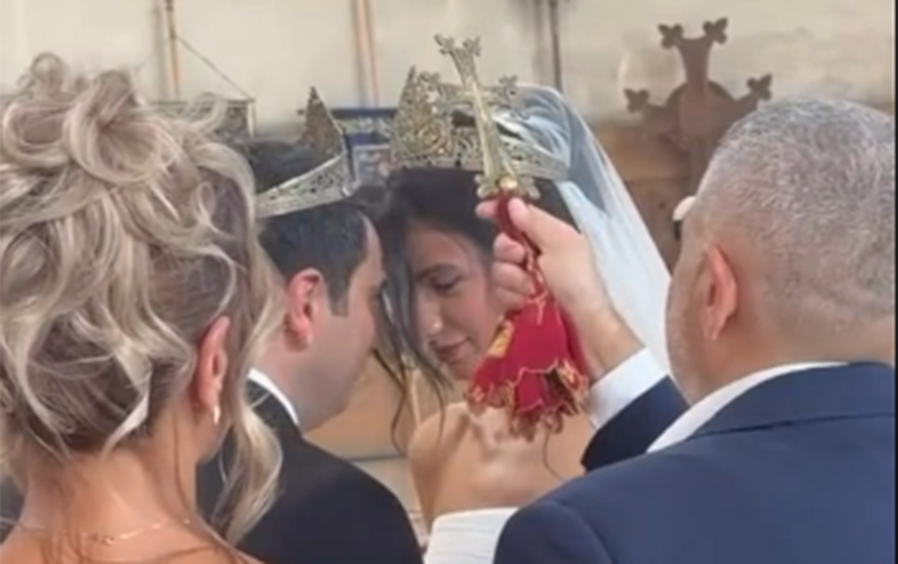 simonyan-evlendi