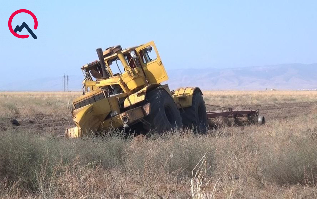 agdamda-traktor-minaya-dusdu