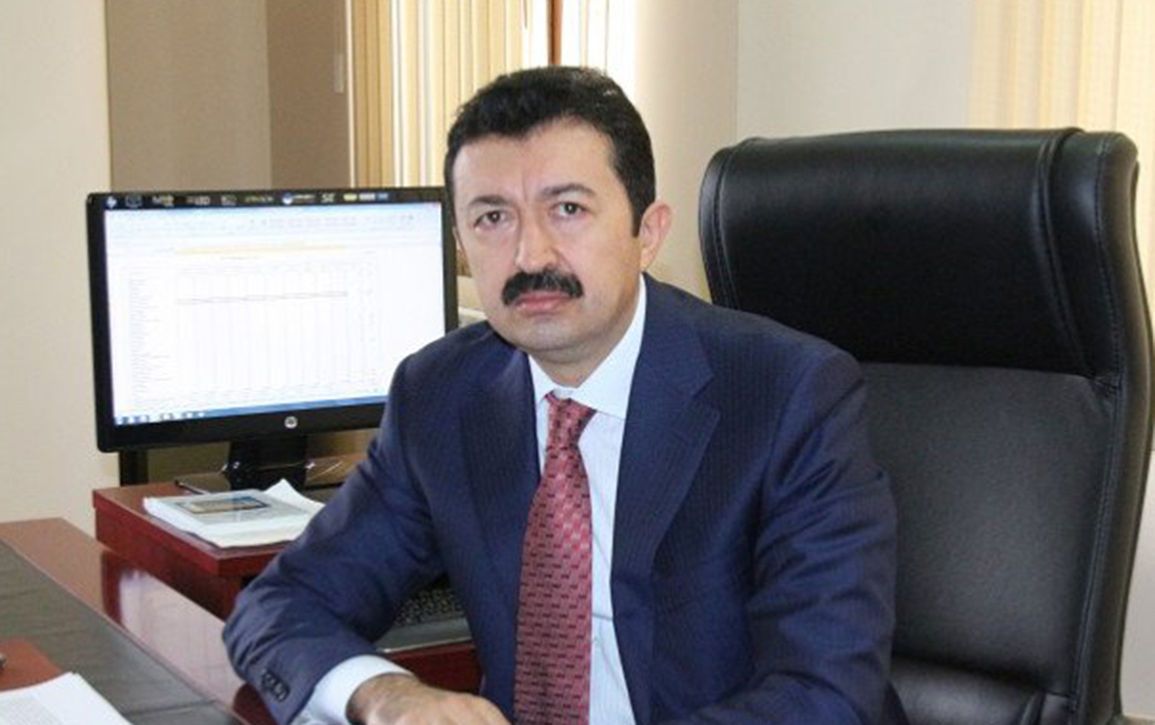 fexri-kazimov-vezifesinden-azad-olundu