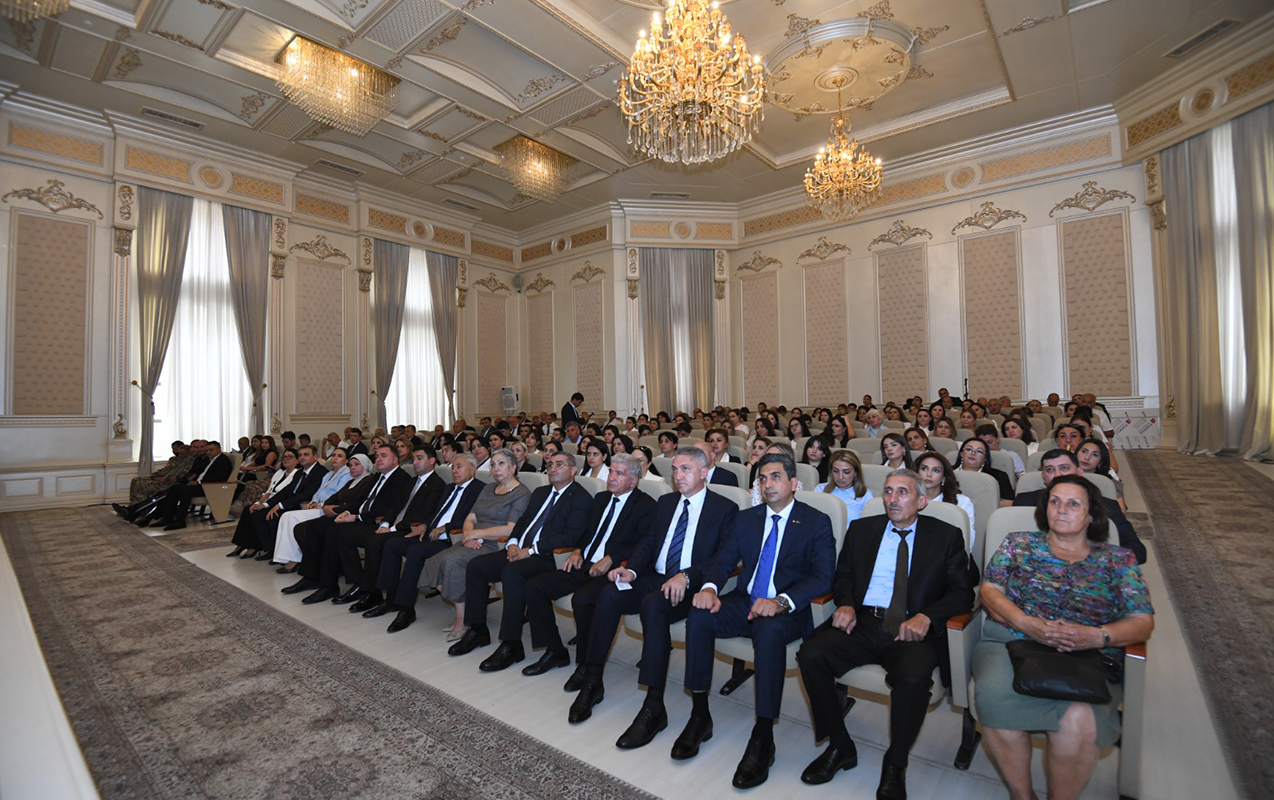 yap-in-abseron-rayon-teskilatinin-xii-konfransi-kecirildi