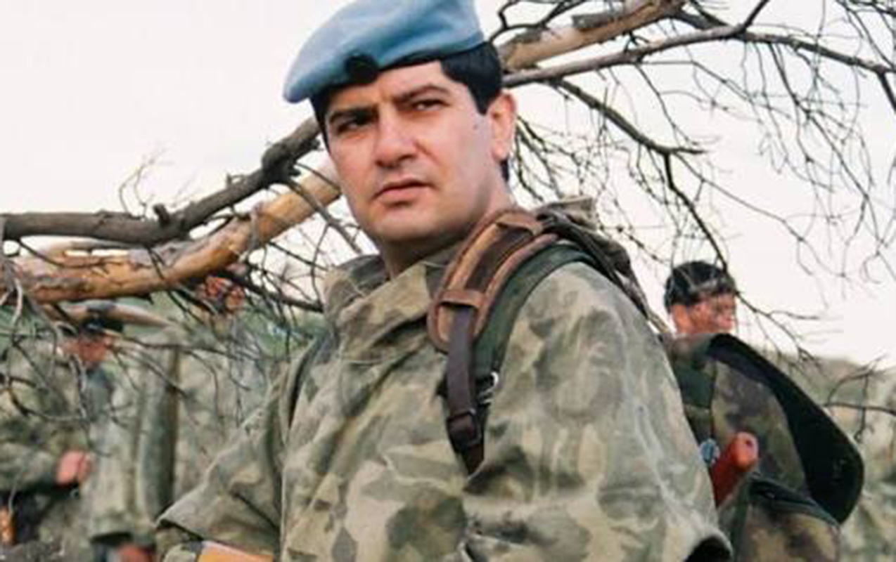 semistan-elizamanlinin-bu-defe-2-mahnisi-turkiye-serialinda-seslendirildi