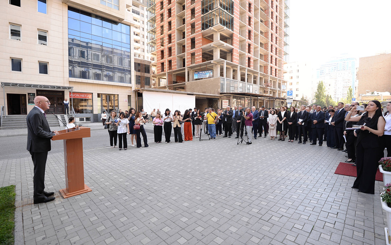 firudin-qurbanov-turkiye-azerbaycan-universitetinin-bilik-gunu-tedbirinde