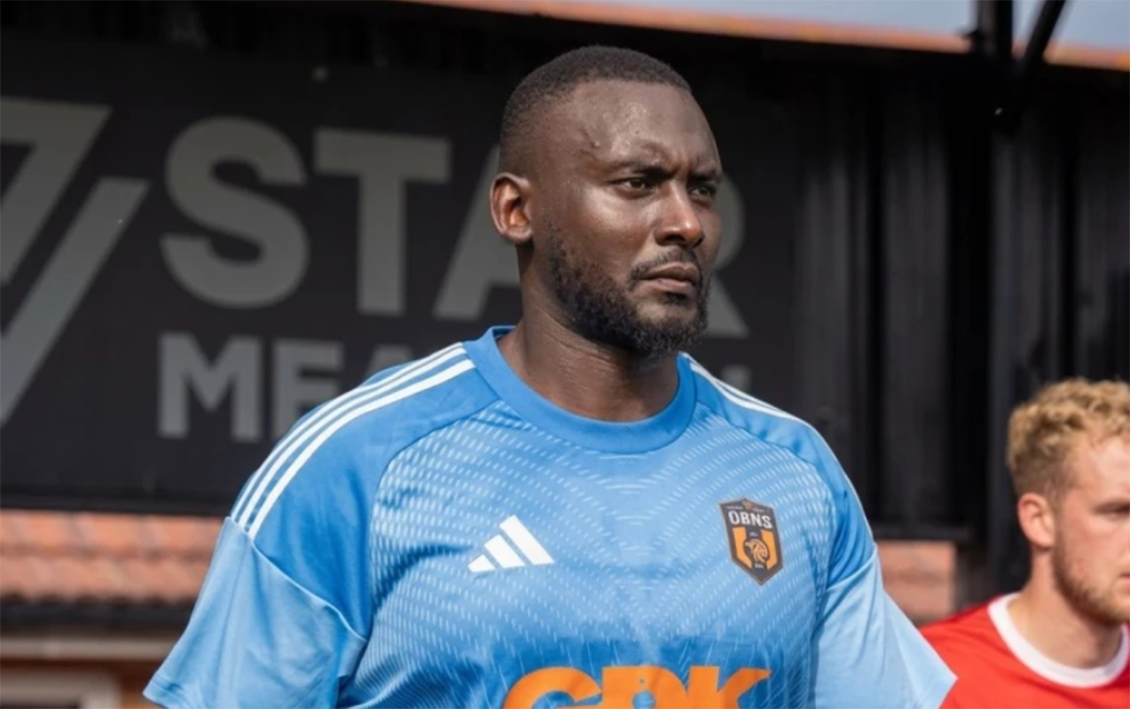 kral-taxtindan-imtina-edib