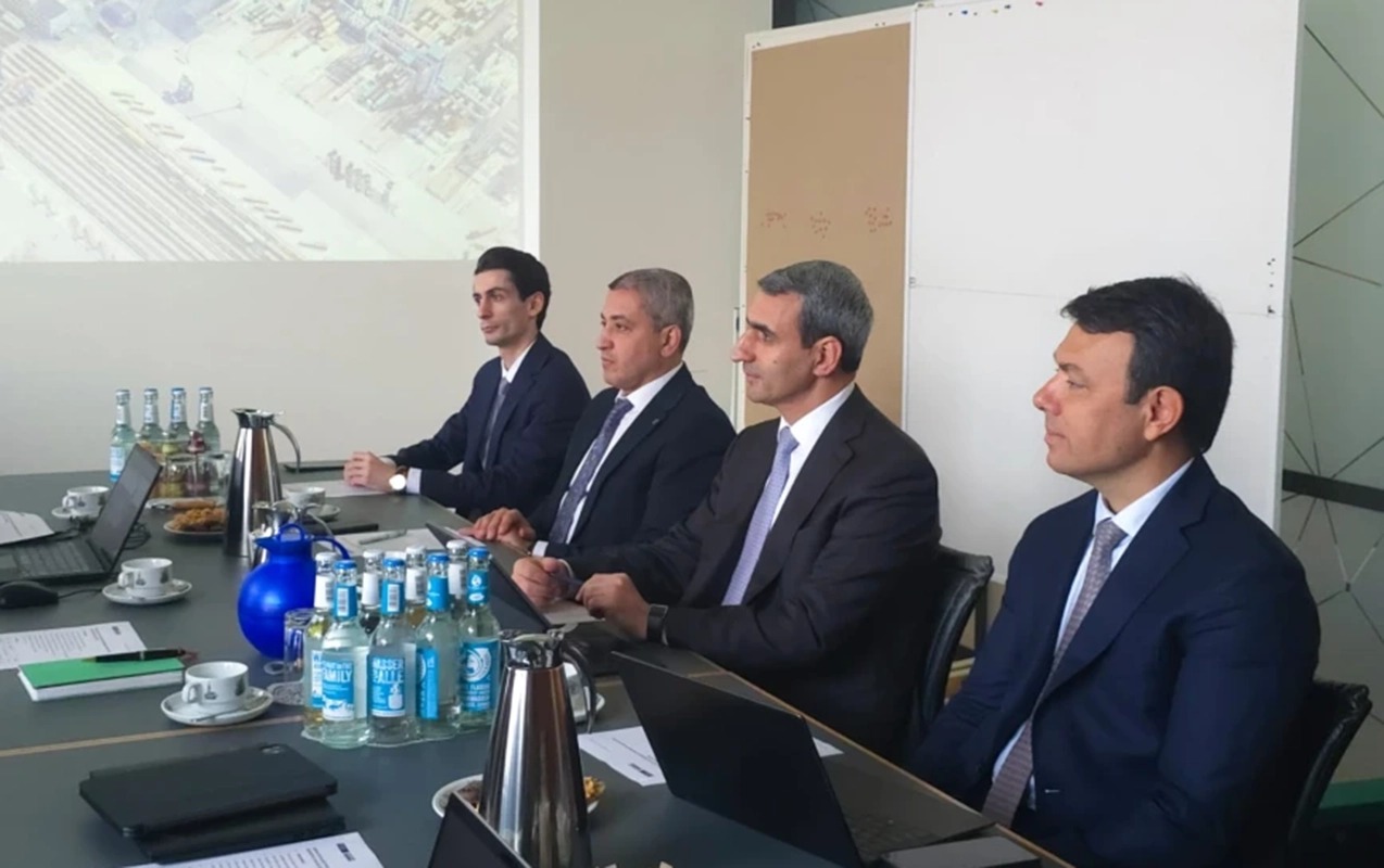 ady-ve-hamburq-limani-emekdasligi-guclendirir