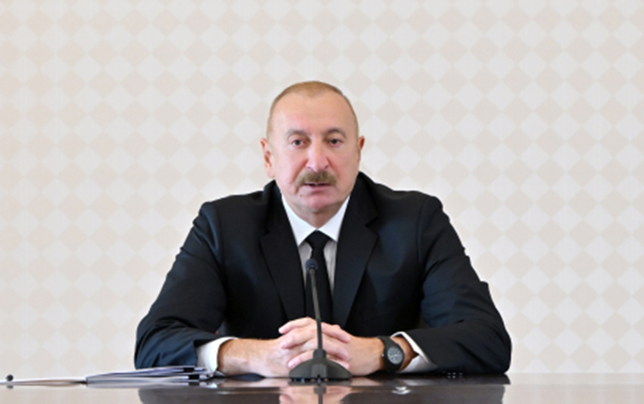 bunlari-etmeseydik-bezi-olkeler-kimi-qapi-qapi-gezib-gerek-kimese-agiz-acaydiq