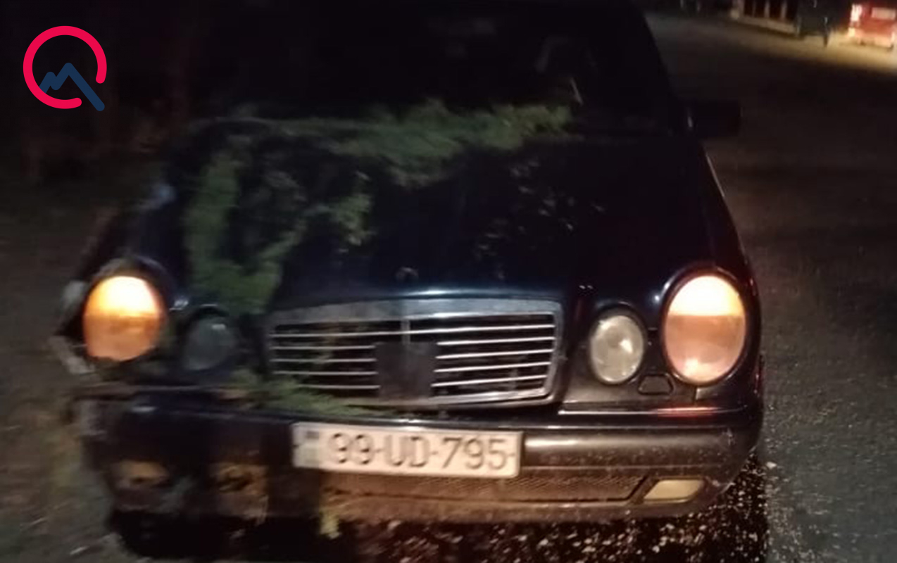 mercedes-at-arabasi-ile-toqqusdu
