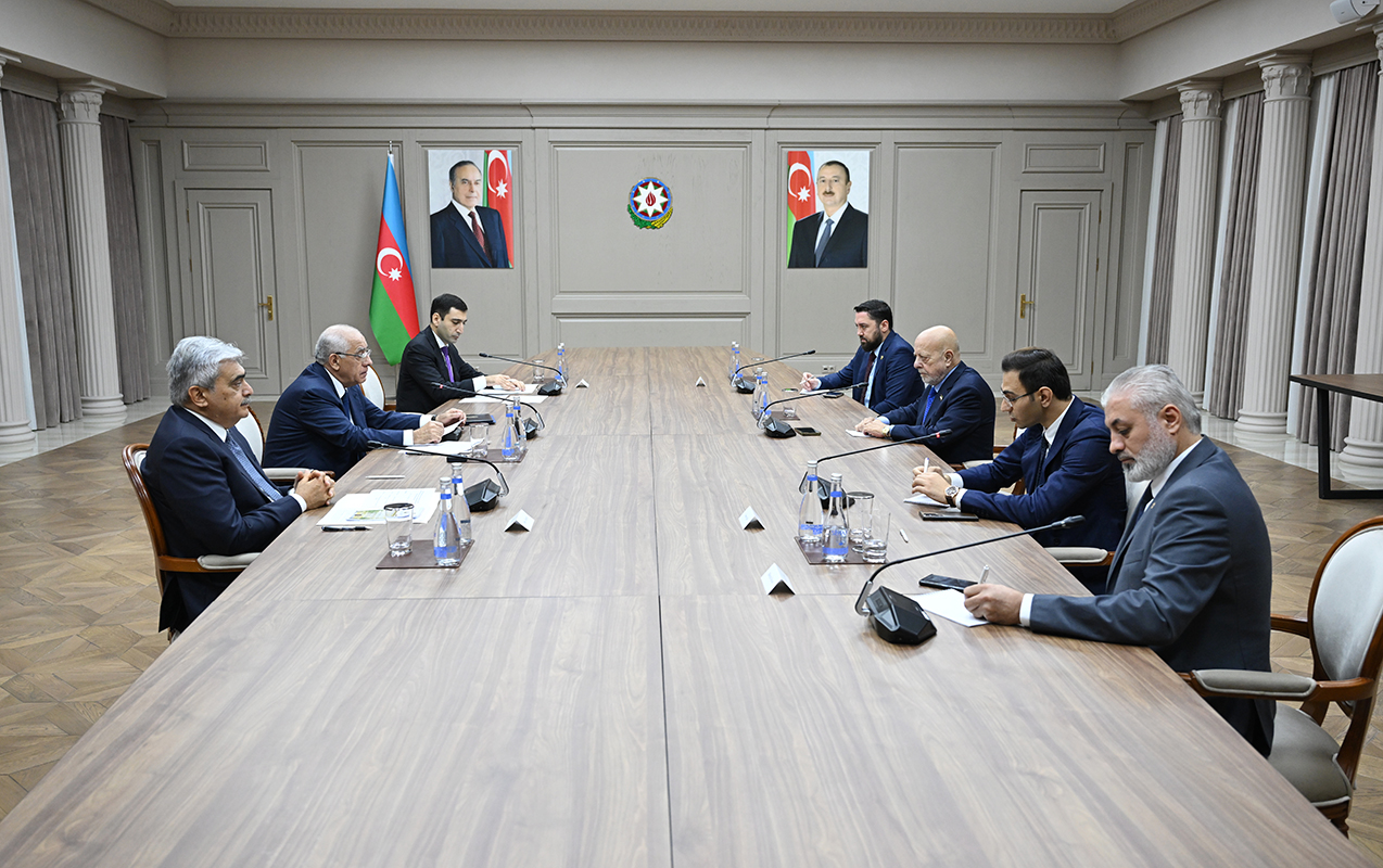 eli-esedov-suriyanin-iqtisadiyyat-ve-senaye-nazirini-qebul-edib