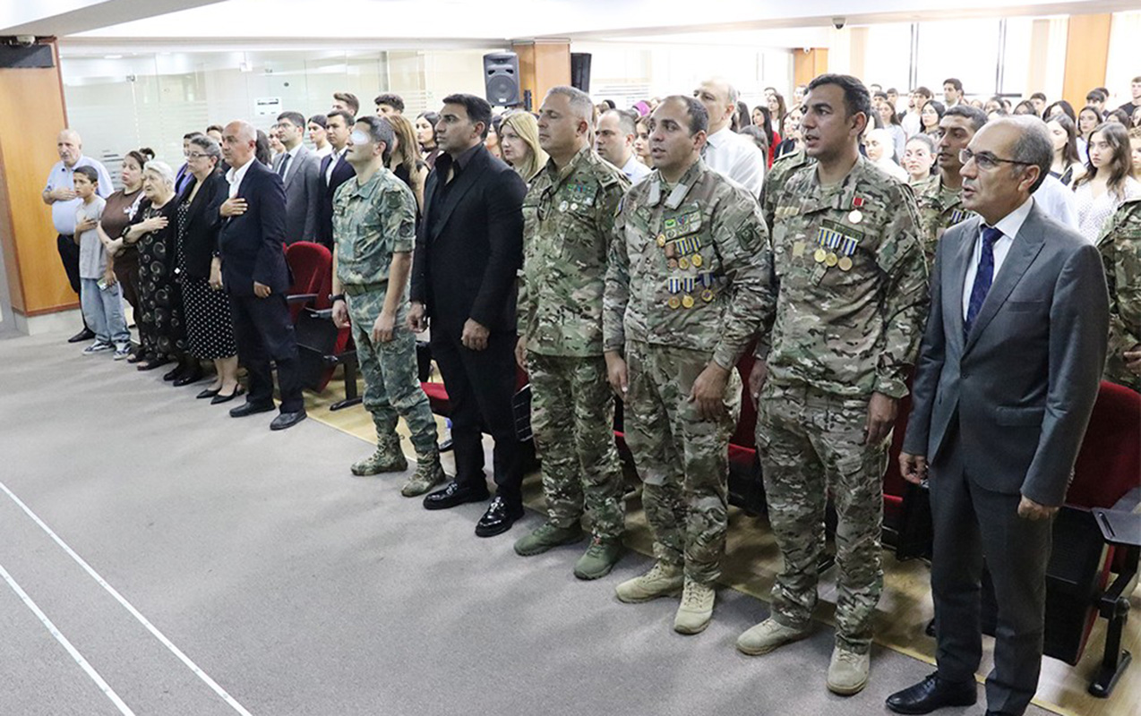 azerbaycan-universitetinde-anim-gunune-hesr-olunmus-tedbir