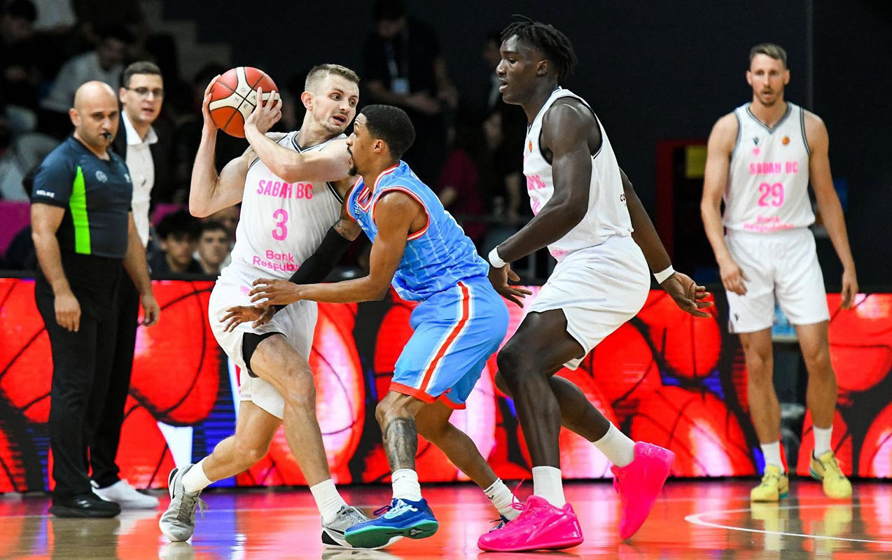 azerbaycan-cempionatinda-movsum-basladi