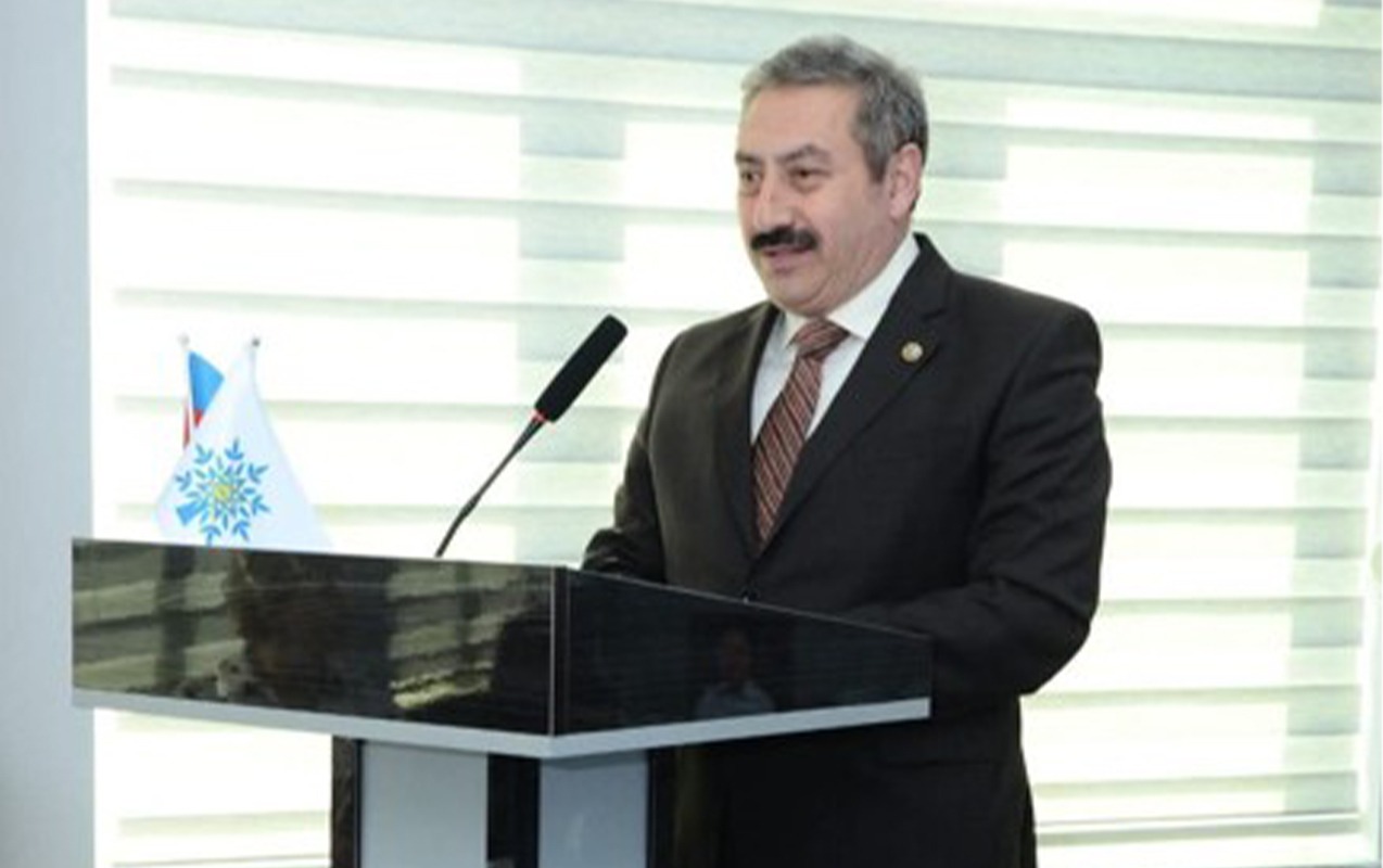 qurultay-erefesinde-arzum-budur-ki