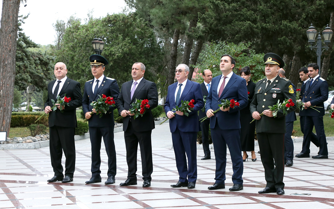 suraxanida-prokurorluq-iscilerinin-pese-bayrami-qeyd-olundu