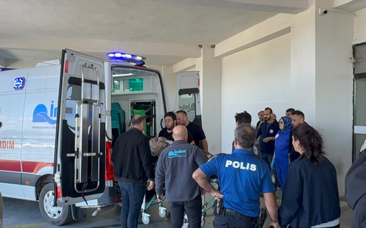 turkiyede-soma-medeninde-cokme-2-nefer-xilas-edildi
