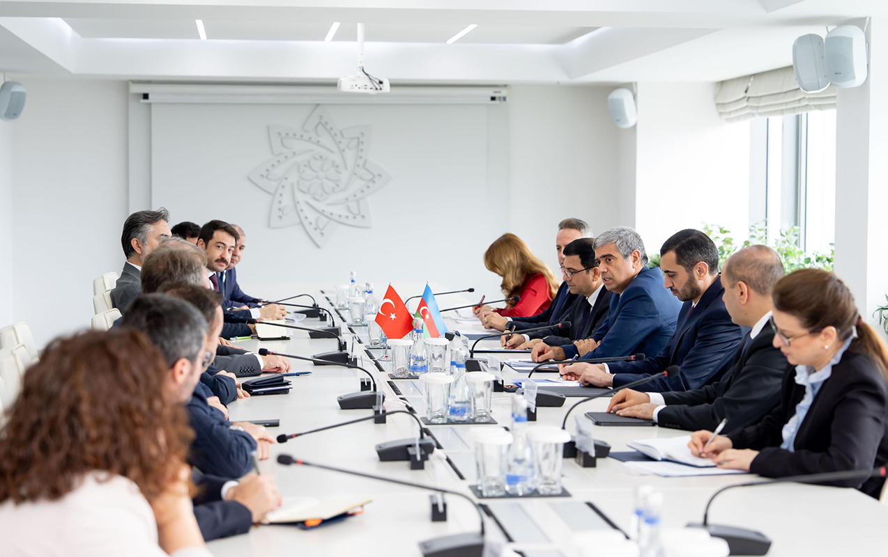 nazirlikde-turkiye-numayende-heyeti-ile-gorus