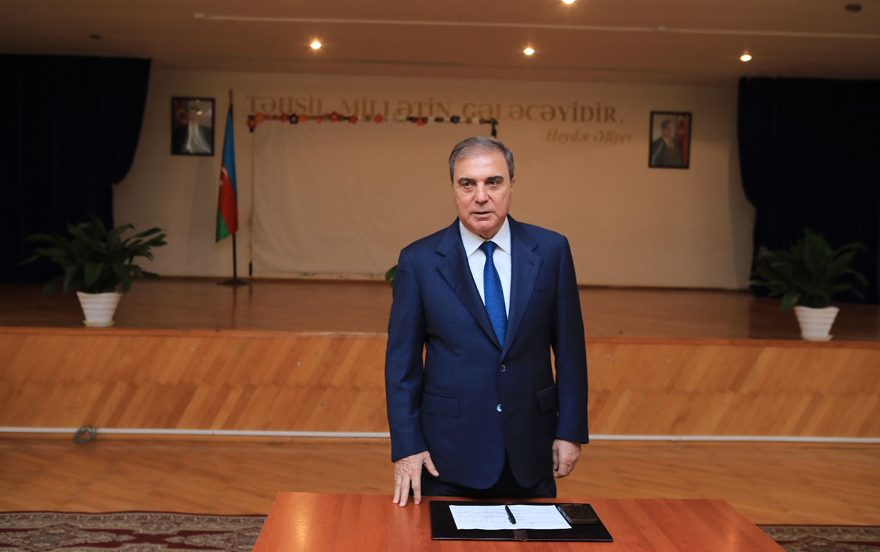 niyazi-bayramov-novbeti-defe-vetendaslarla-gorusdu