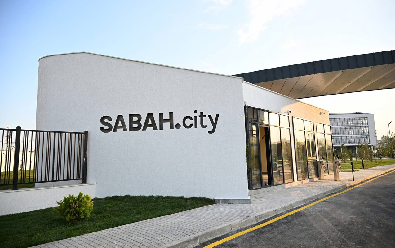 sabahcityde-aztu-nun-suni-intellekt-esasli-muhendislik-tehlukesizliyi-merkezi-yaradilacaq