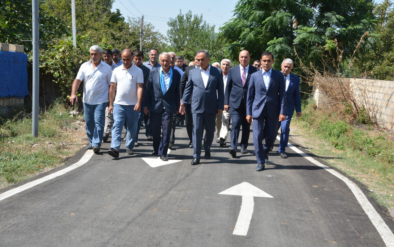 anar-memmedov-goranboyda-sehid-ailesini-ziyaret-etdi