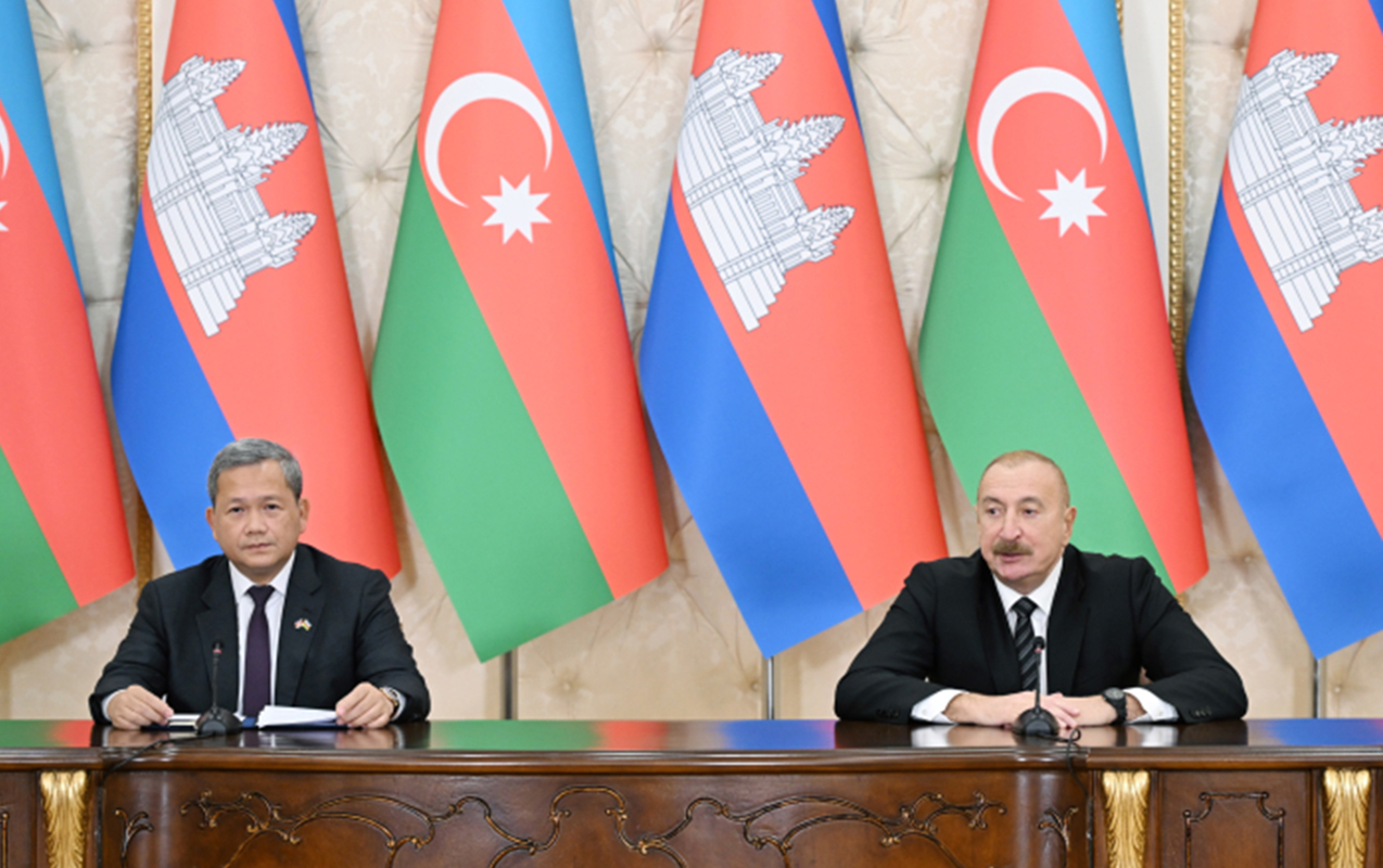 ilham-eliyevle-hun-manet-metbuata-beyanatlarla-cixis-etdi