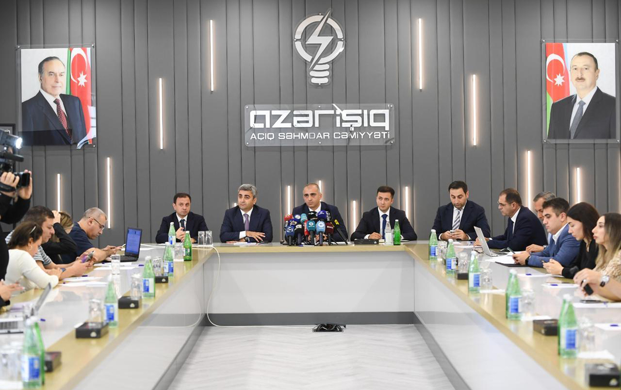 azerisiq-asc-nin-teskilatciligi-ile-agdamda-metbuat-konfransi-kecirildi