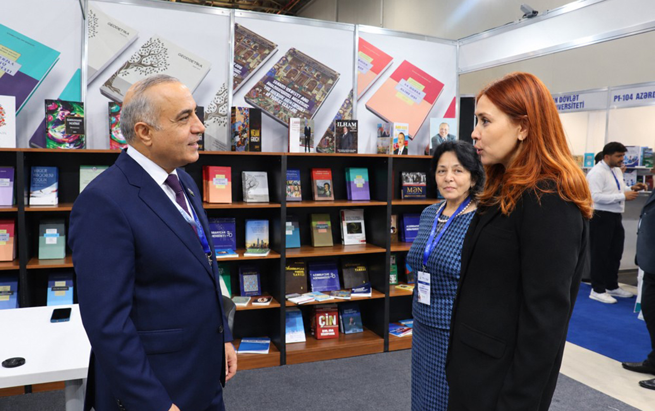 azerbaycan-universiteti-12-ci-baki-beynelxalq-kitab-sergisinde-temsil-olunur