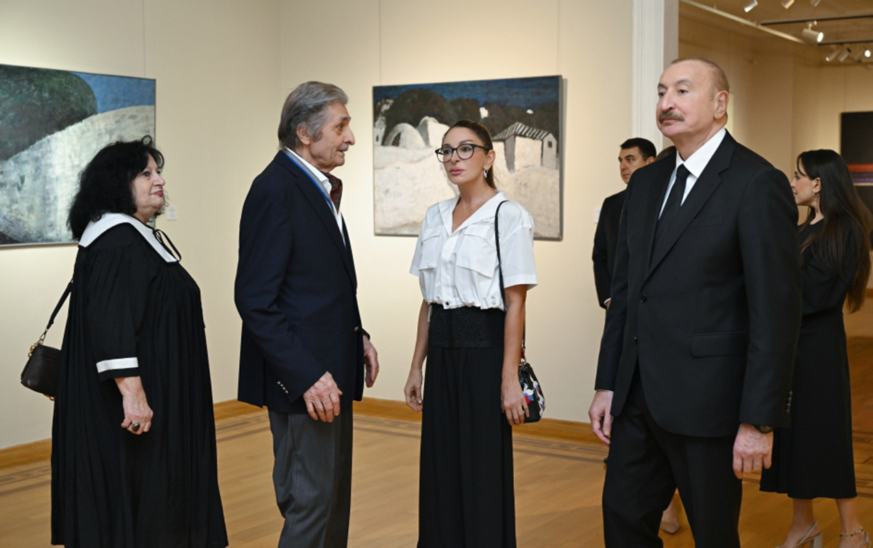 mehriban-eliyeva-bugunku-sergiden-paylasim-etdi