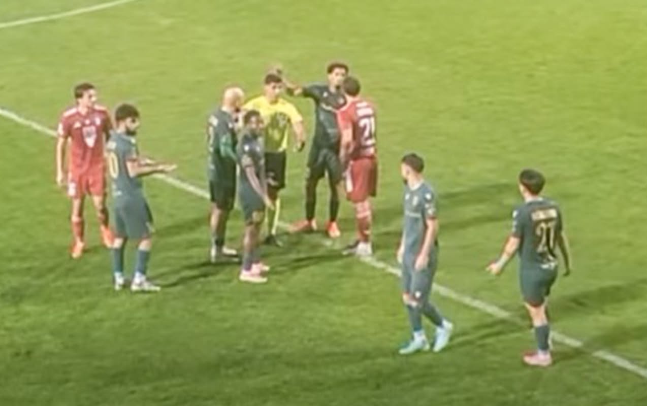 azerbaycan-kubokunda-hakim-biabirciligi