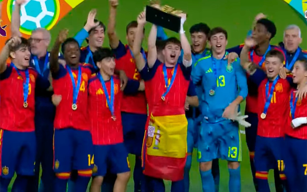 u-15-dunya-cempionu-ispaniya-millisi-oldu