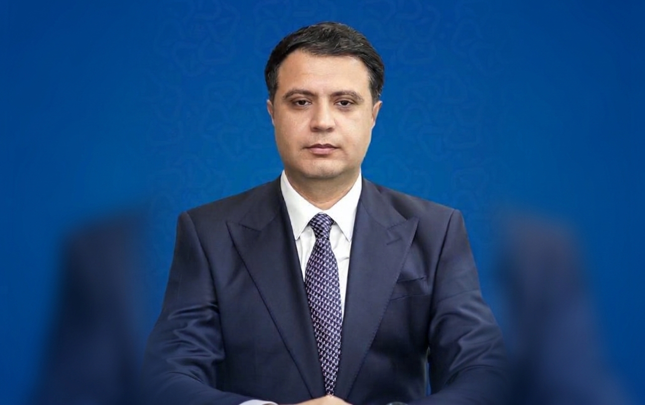 10-ay-evvel-direktor-olmusdu-indi-nazir-muavinidir
