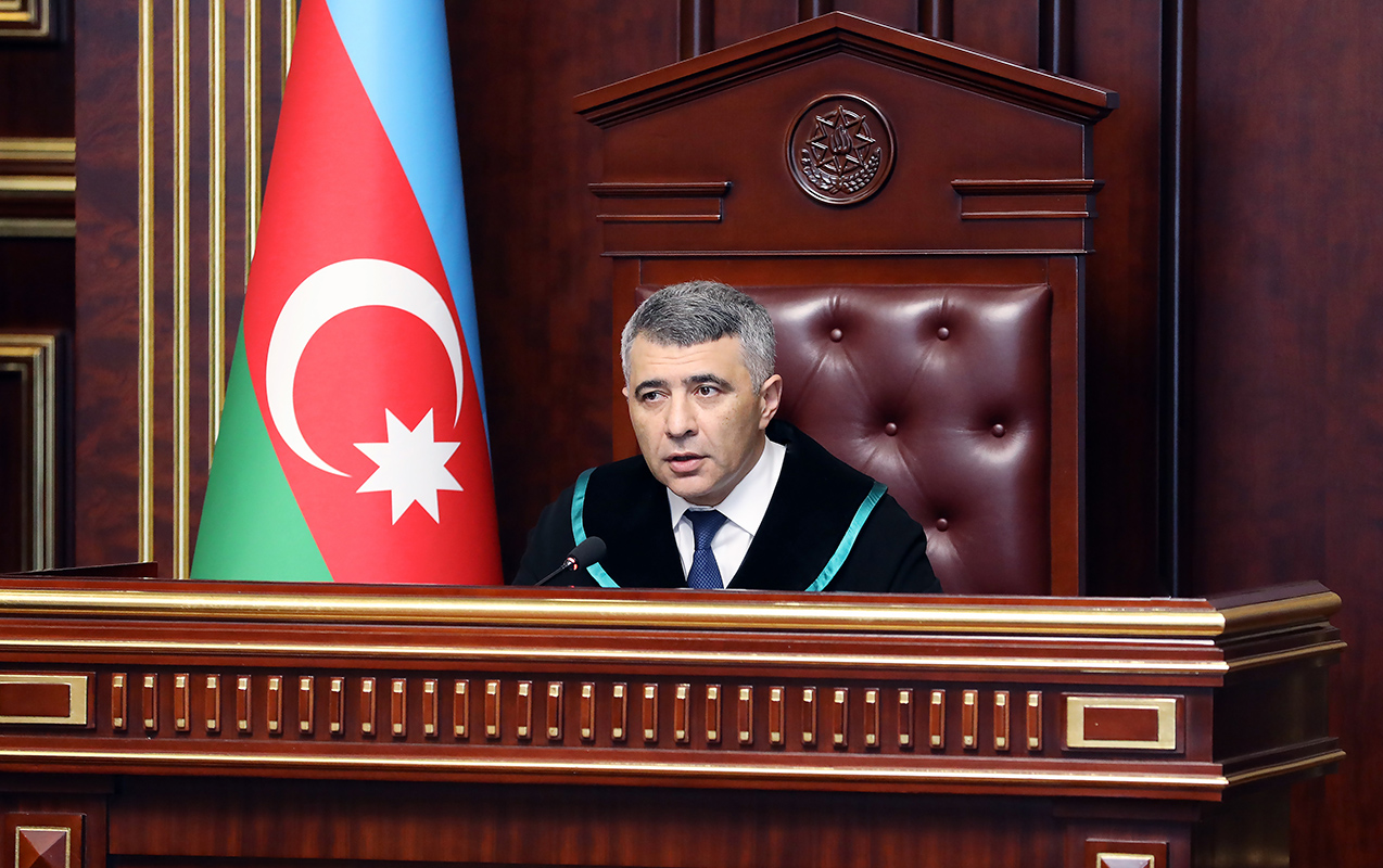 ali-mehkemenin-plenumunun-iclasi-kecirildi