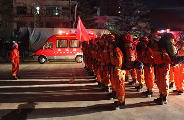 zelzele-neticesinde-xesaret-alanlarin-sayi-343-catib