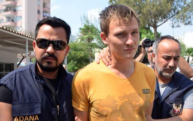 abs-teyyaresini-vurmaq-isteyen-rus-isid-ci-saxlanilib