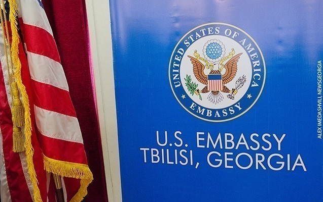 abs-in-tiflisdeki-sefirliyinden-159-min-dollar-yoxa-cixib