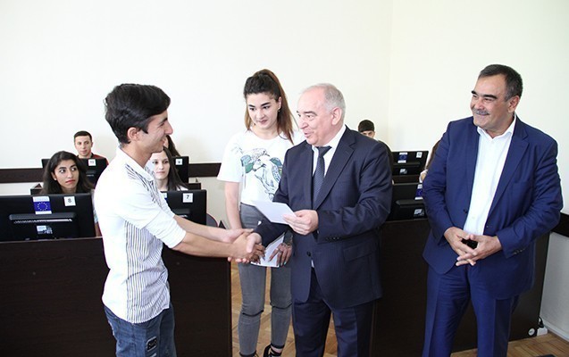 universitetin-muhendislik-fakultesinde-suruculuk-kurslari