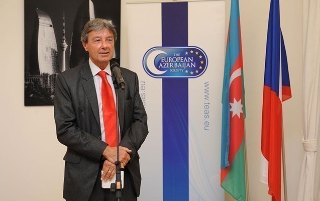 lionel-zetterden-zehrayla-bagli-milyonlarla-oxucuya-muraciet