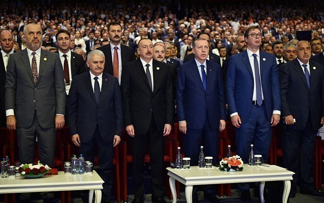 ilham-eliyev-dunya-neft-konqresinde