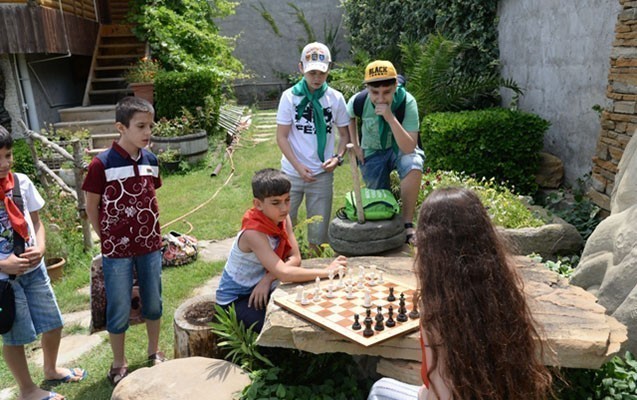 nesimi-mekteblilerinin-maraqli-yay-tetili