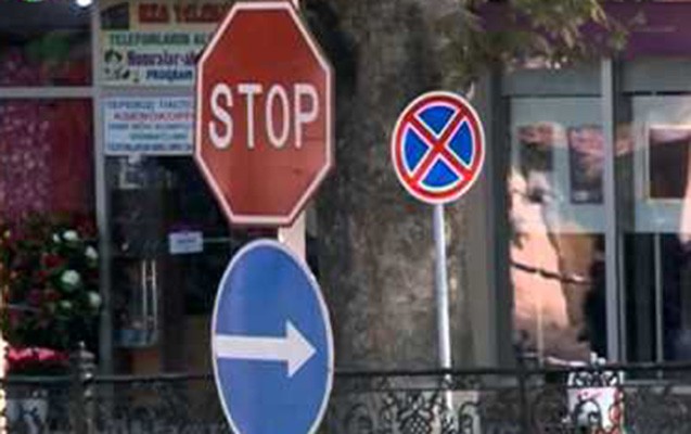 magazalarda-yol-nisanlari-satilir